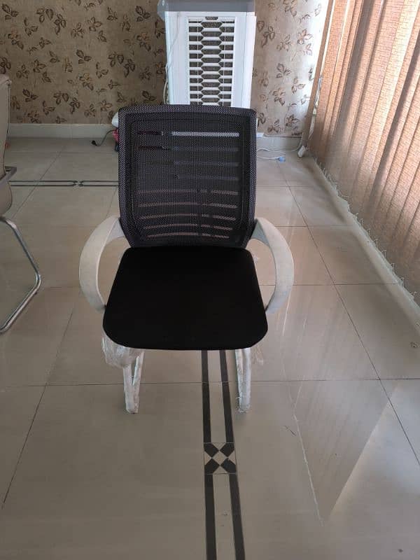 Office Chairs are in almost new condition 5