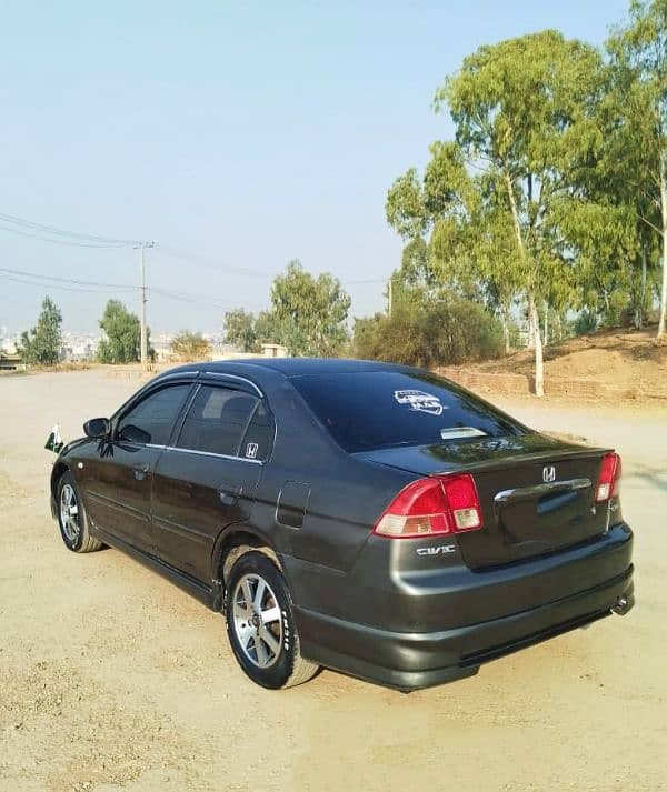 Honda Civic EXi 2005 5