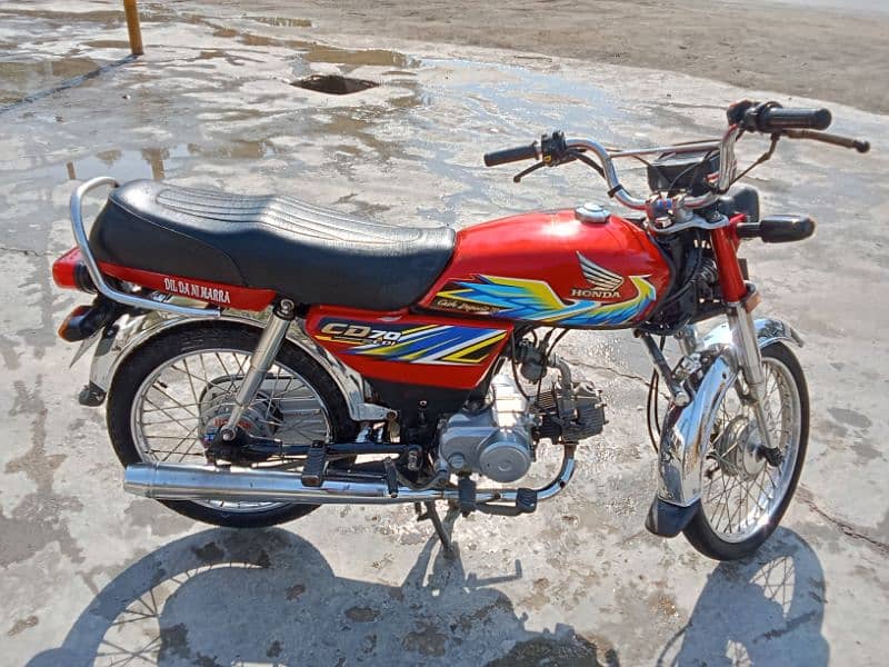 Honda CD 70 6