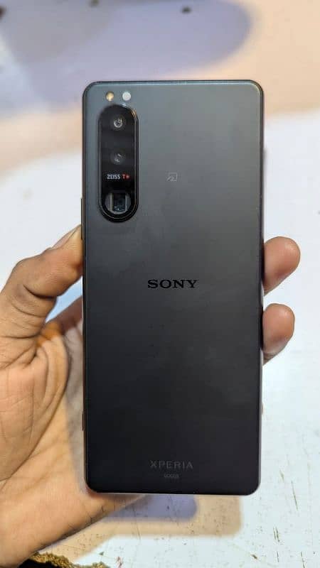 Sony Experia 5 Mark 3 off 0