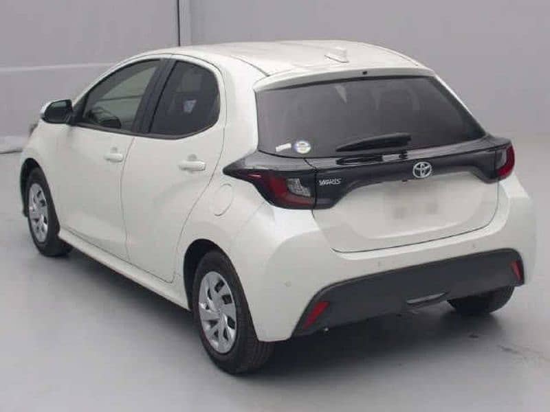 Toyota Yaris 2021 3