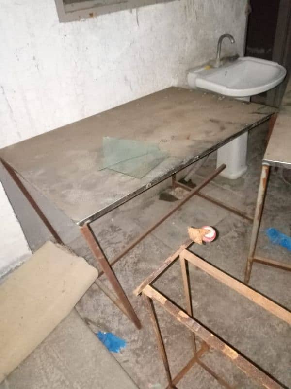 2x used table for sale 3