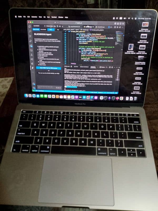 Macbook Pro 2017 without touchbar 3