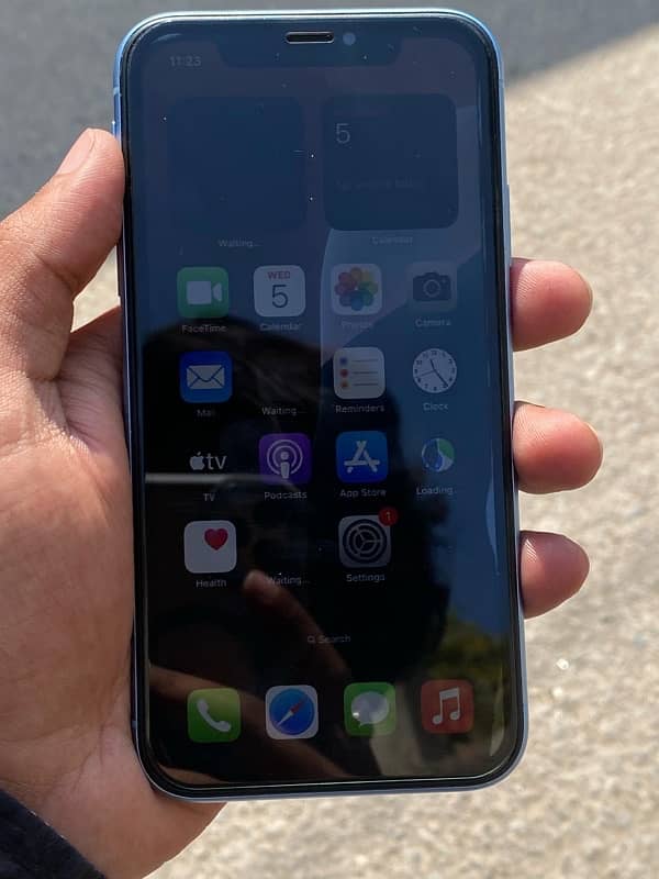 iPhone XR (Pta Approve 128 GB) 4