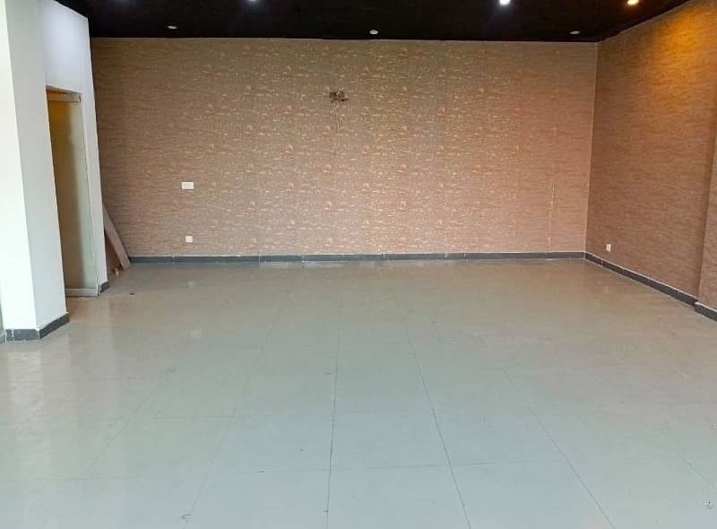 4 Marla 3rd Floor Office With Elevator For Rent In DHA Phase 5,Block CCA, Lahore. 3