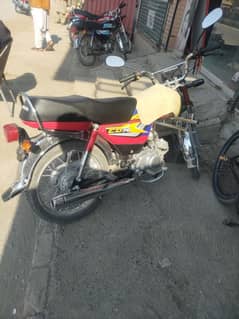 Full New Fresh Honda CD70 For sale