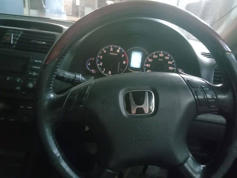 Honda Accord 2005 7