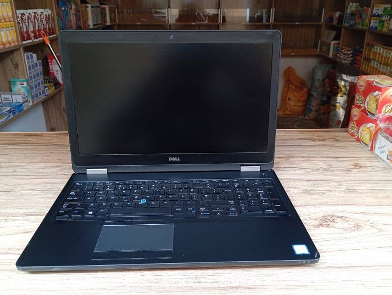 Dell Latitude E5570 with 16GB RAM and 256GB SSD and 2 GB Graphic Card 0