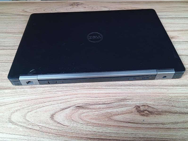 Dell Latitude E5570 with 16GB RAM and 256GB SSD and 2 GB Graphic Card 2