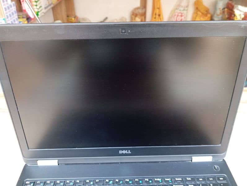 Dell Latitude E5570 with 16GB RAM and 256GB SSD and 2 GB Graphic Card 6