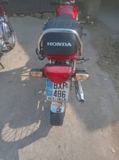 Honda CD 70 bike are sale