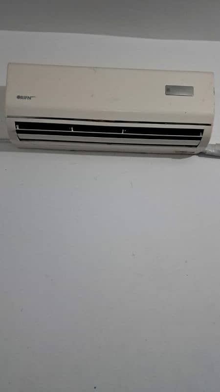 orient ac non inverter 0