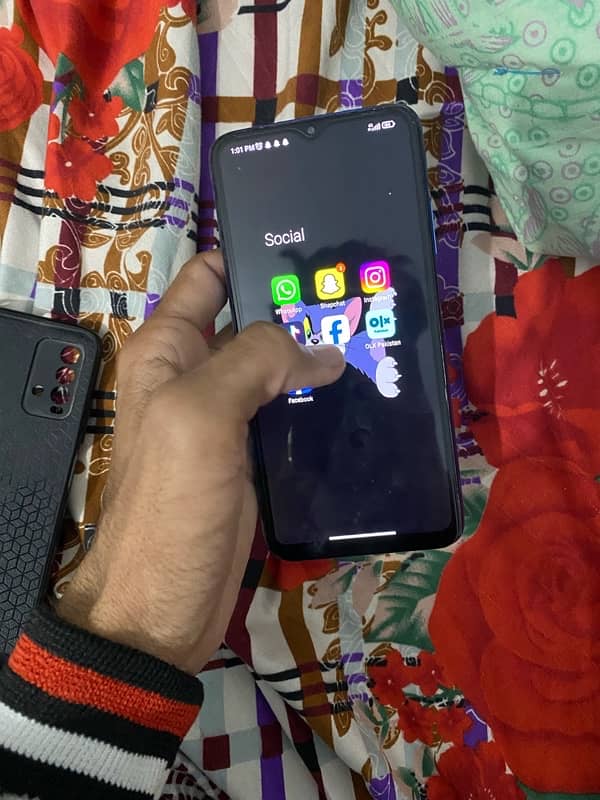 redmi 9t 6/128 with box 4