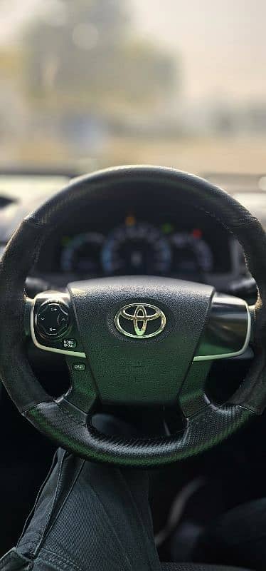 Toyota Camry 2011 10