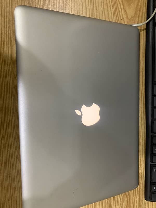 Macbook Pro 13inch Early 2011 3