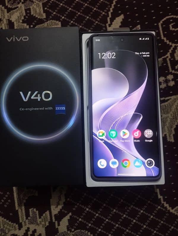 Vivo V40 5G  12Gb Ram 256Gb Rom 2