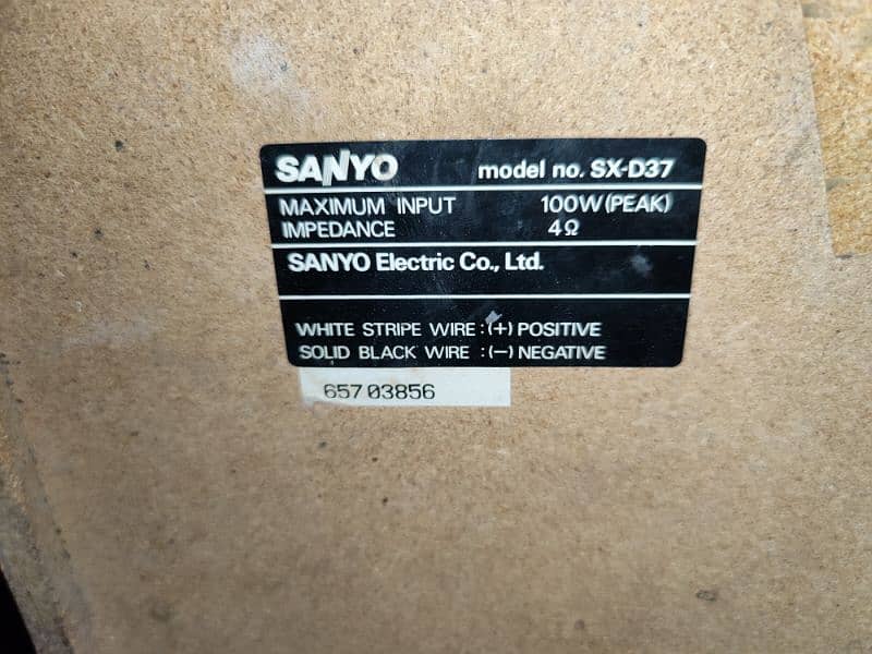 sanyo heavy bass sound system better than pioneer sony Kenwood etc 3