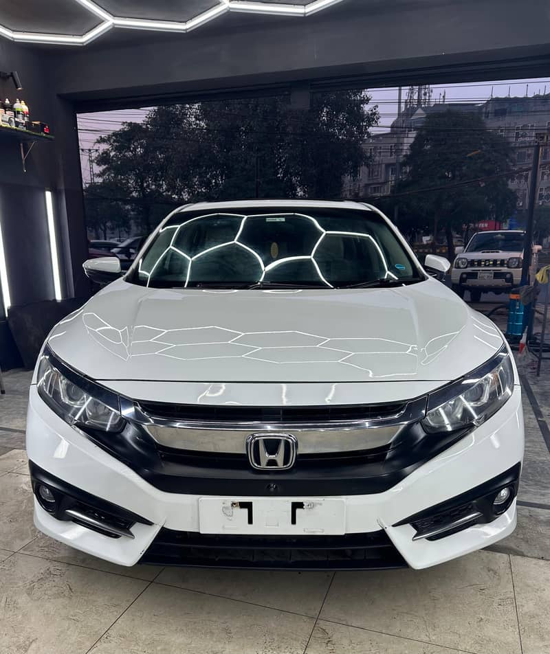 Honda Civic VTi Oriel Prosmatec 2017 1