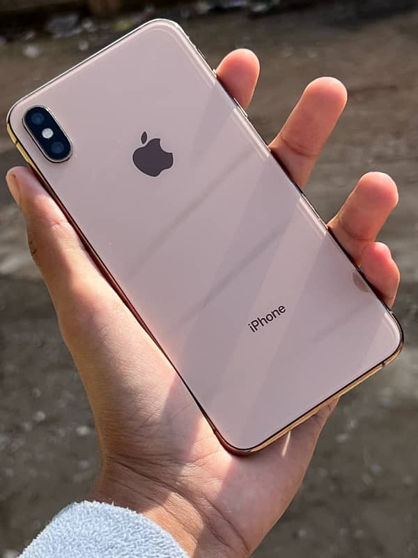 iPhone XsMax 256GB PTA APPROVED 1