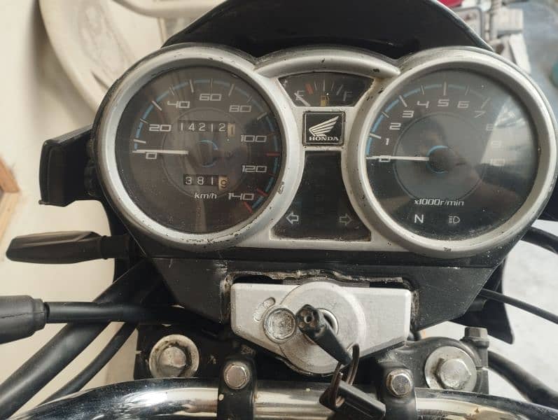 honda cb150f low milage 5