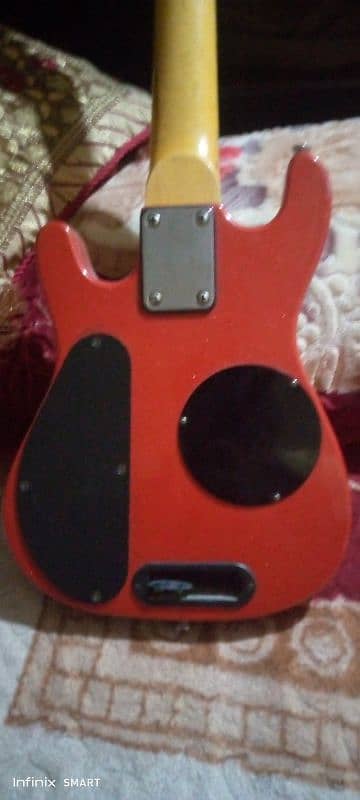 electric guitar in good condition 2