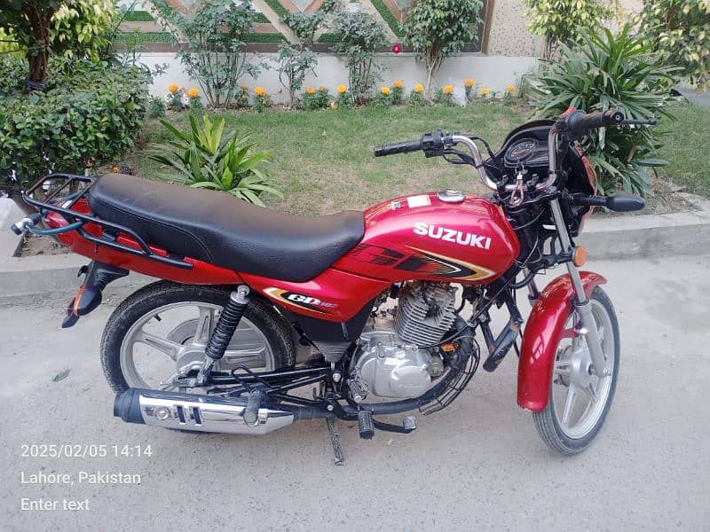 Suzuki 110s new condition open file 0