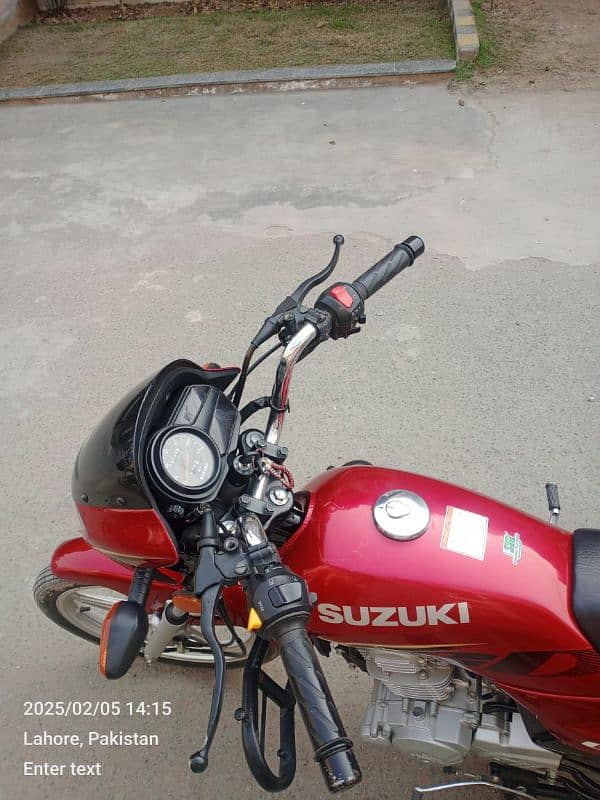 Suzuki 110s new condition open file 15