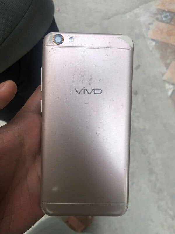 Vivo y66 4/64 Urgent Sale 0