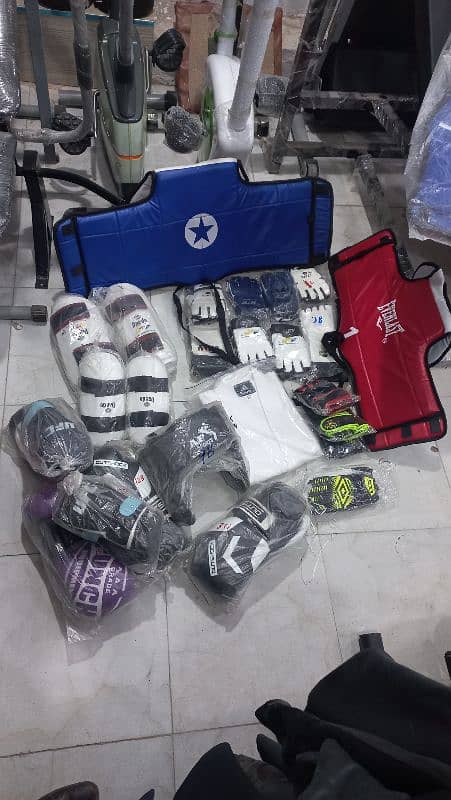 Boxing bag punching sand gloves speed ball teakwondo mma karate kit 9