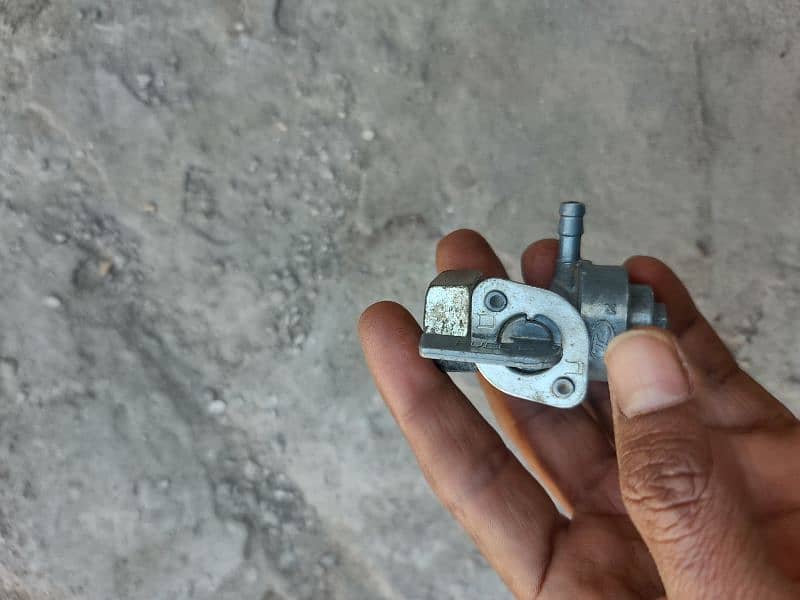 Honda 125 and cd 70 spare parts 16