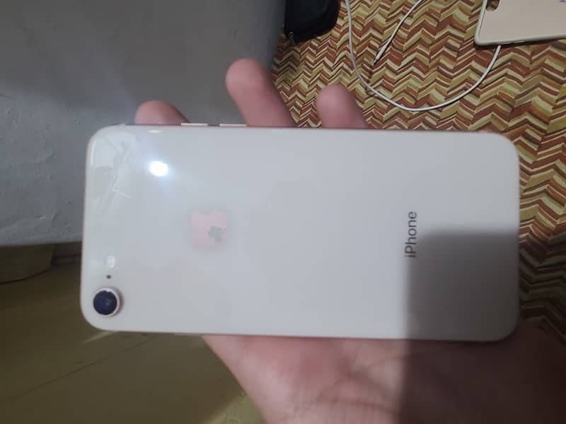 iphone 8 64gb mint condition 0