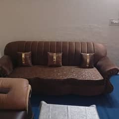 5  siter sofa for sell bilkul new hy yus nai hua