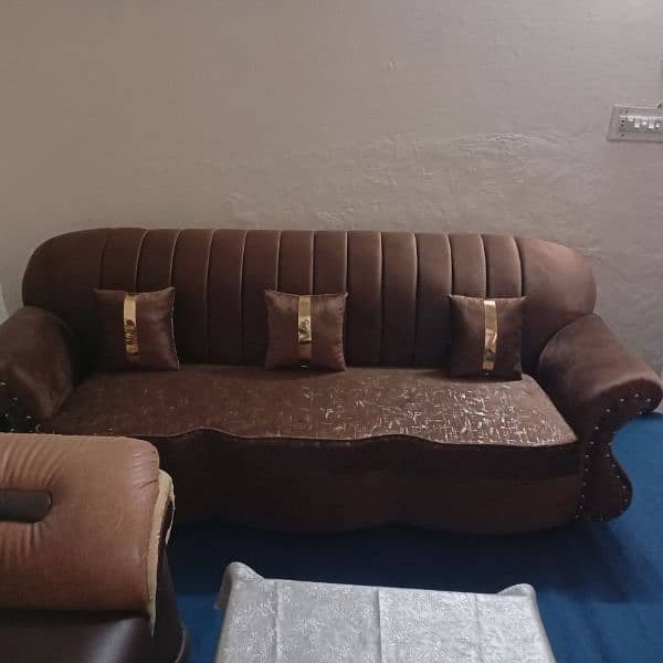 5  siter sofa for sell bilkul new hy yus nai hua 0