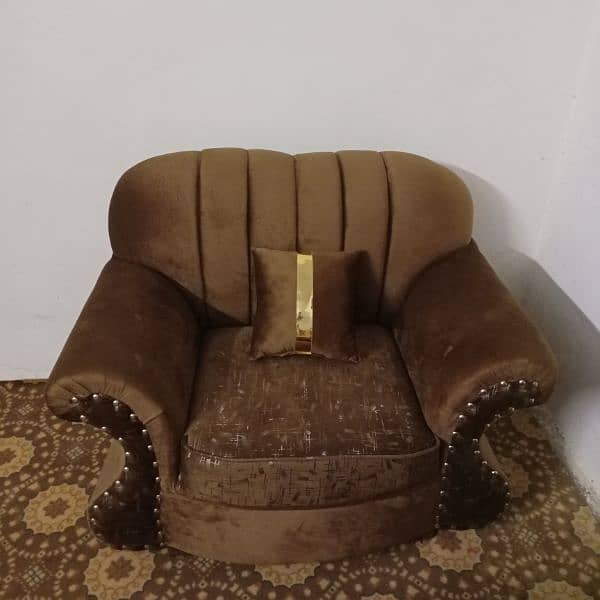 5  siter sofa for sell bilkul new hy yus nai hua 2