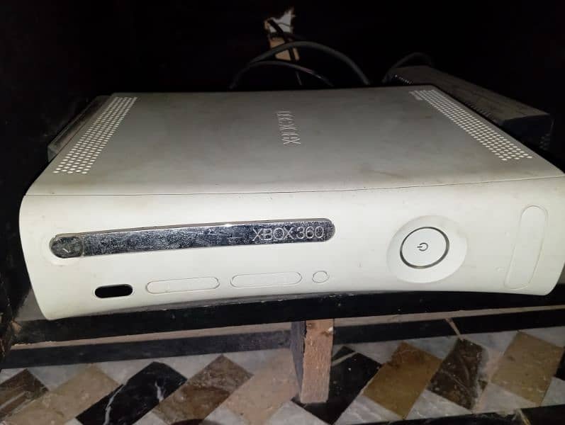 XBOX 360 FOR SALE 0