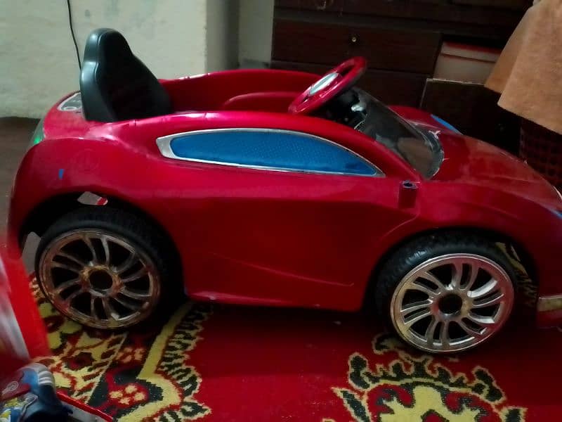 Kids chargeable remote car. 8