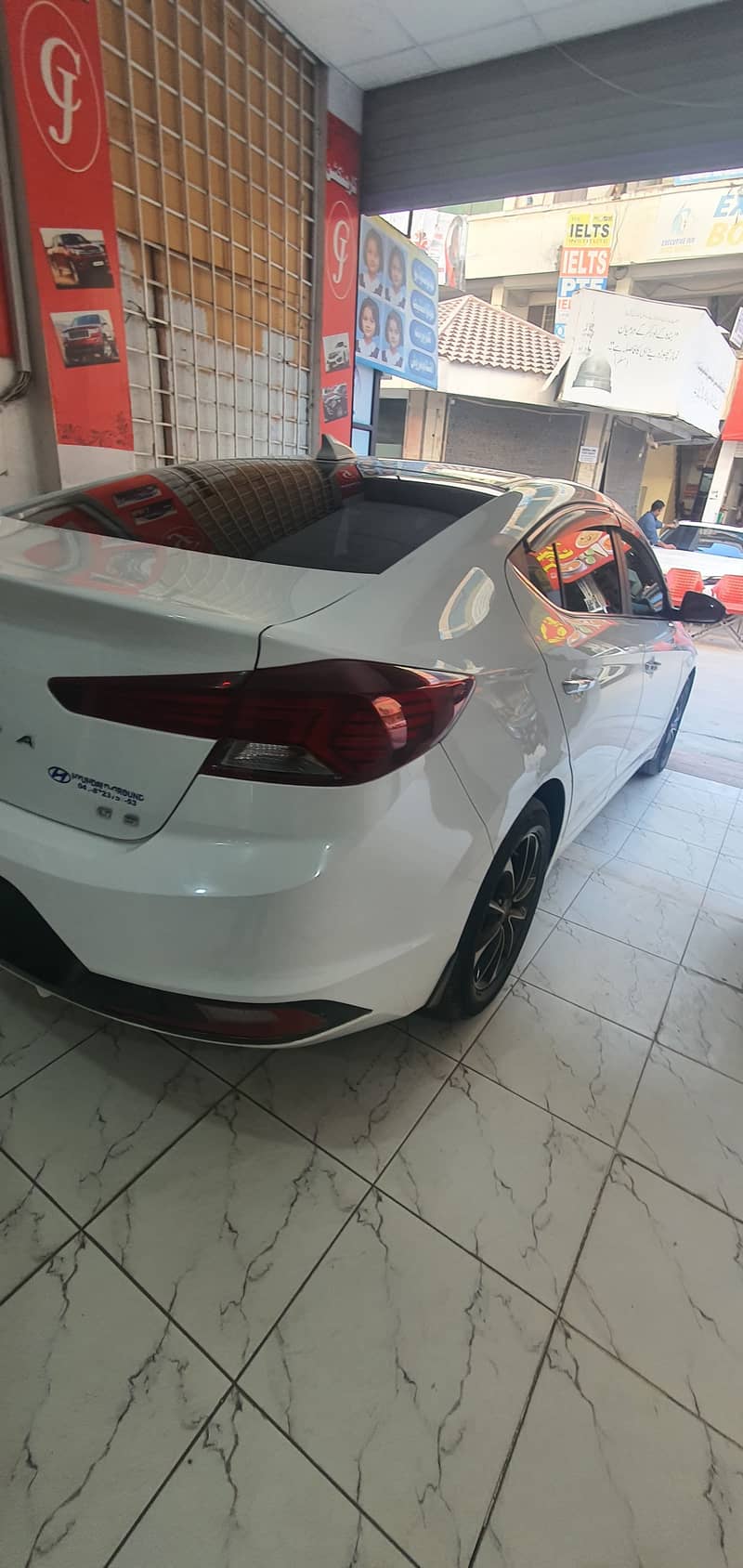 Hyundai Elantra 2.0 Full option 2022 Already Bank Leased 8