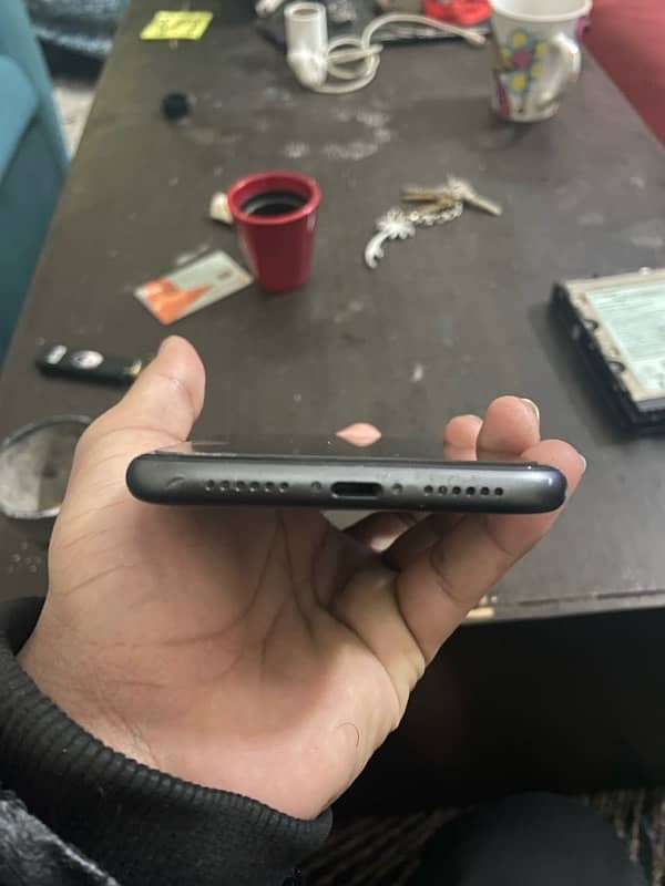 non pta iphone 11 Grey colour 64gb Waterpack CONTACT ON WHATSAPP 2