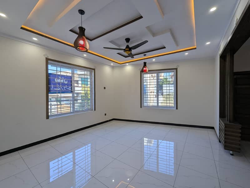 7 Marla Double story Corner House for sale in Airport Housing society sector 4 6