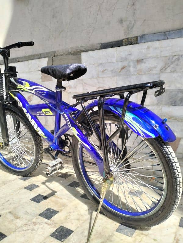 cycle in blue colour 1