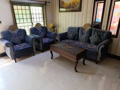 5 Seater Sofa with Table