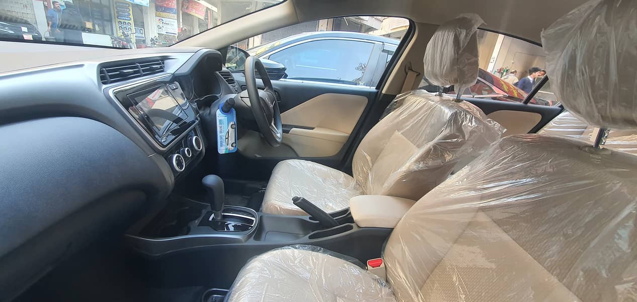 Honda City 1.2 Automatic 2025 Already Bank Leased 4