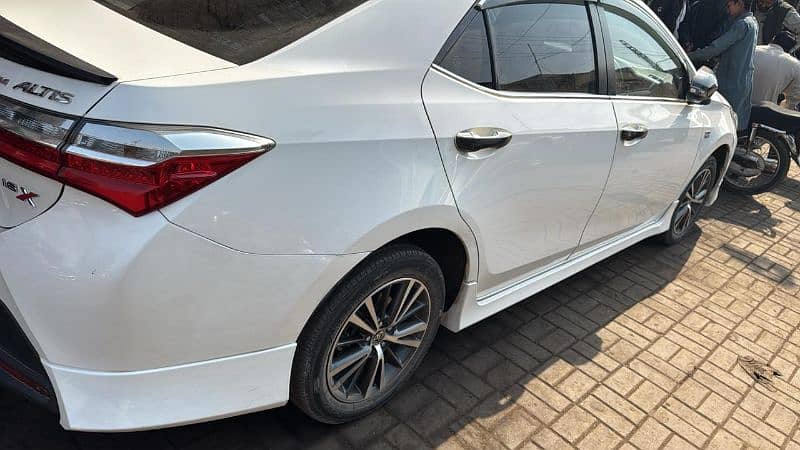 Toyota Corolla Altis 2020 1