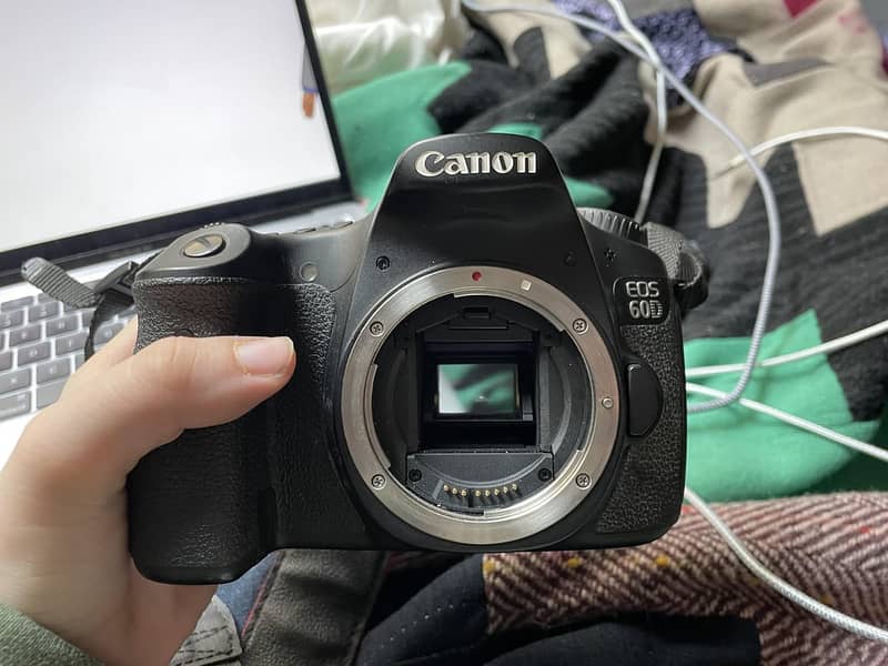 Canon 60d camera 9/10 condition 0