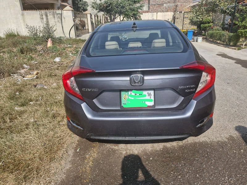 Honda Civic Oriel 2016 4