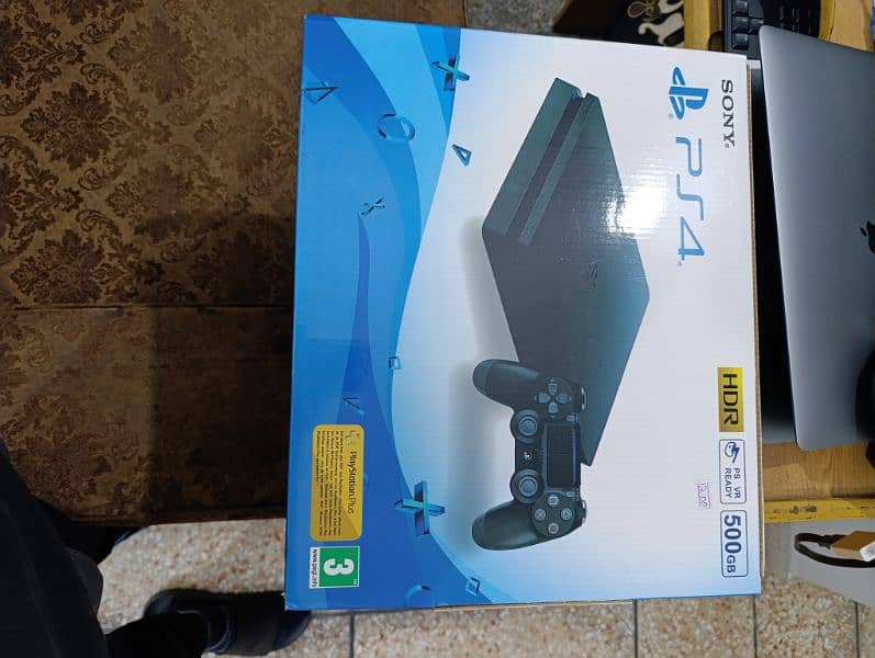 PS4 Slim 2