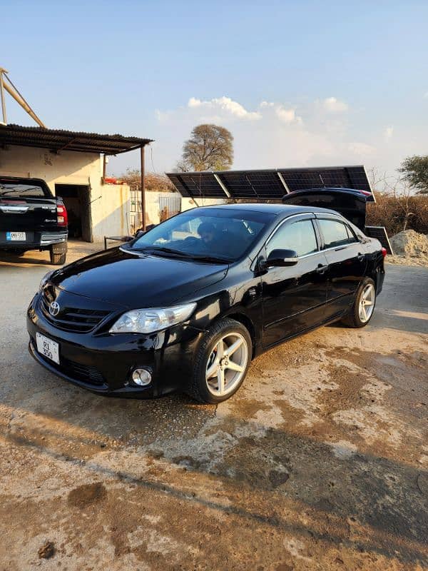 Toyota Corolla GLI 2013 1