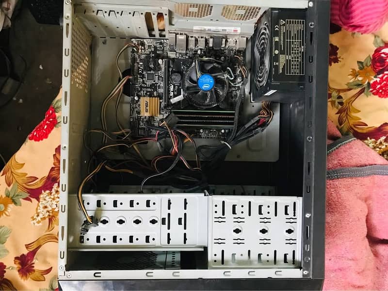 Gaming PC for sale/Intel Core i5 6th Generation 4