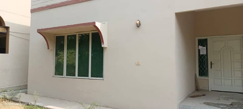 1-Kanal house Available For Sale In Askari-9, Lahore Cantt 0