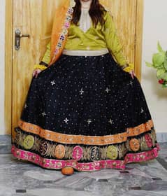 mehndi lhnga dress for bridal